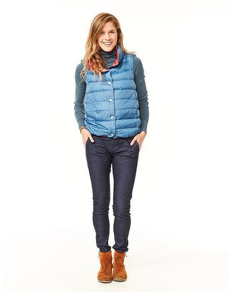 Silverton Reversible Vest: Harbor Boysenberry