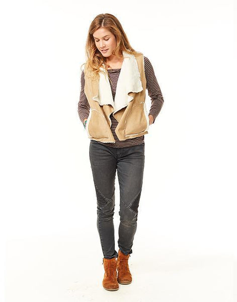 Wilcox Vest: Camel - Final Sale