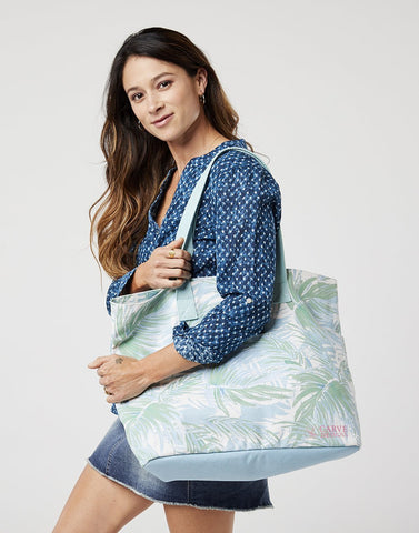 All Day Tote: White Palms